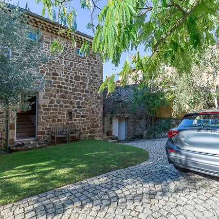 Typical House Completely Renovated Vakantiehuis